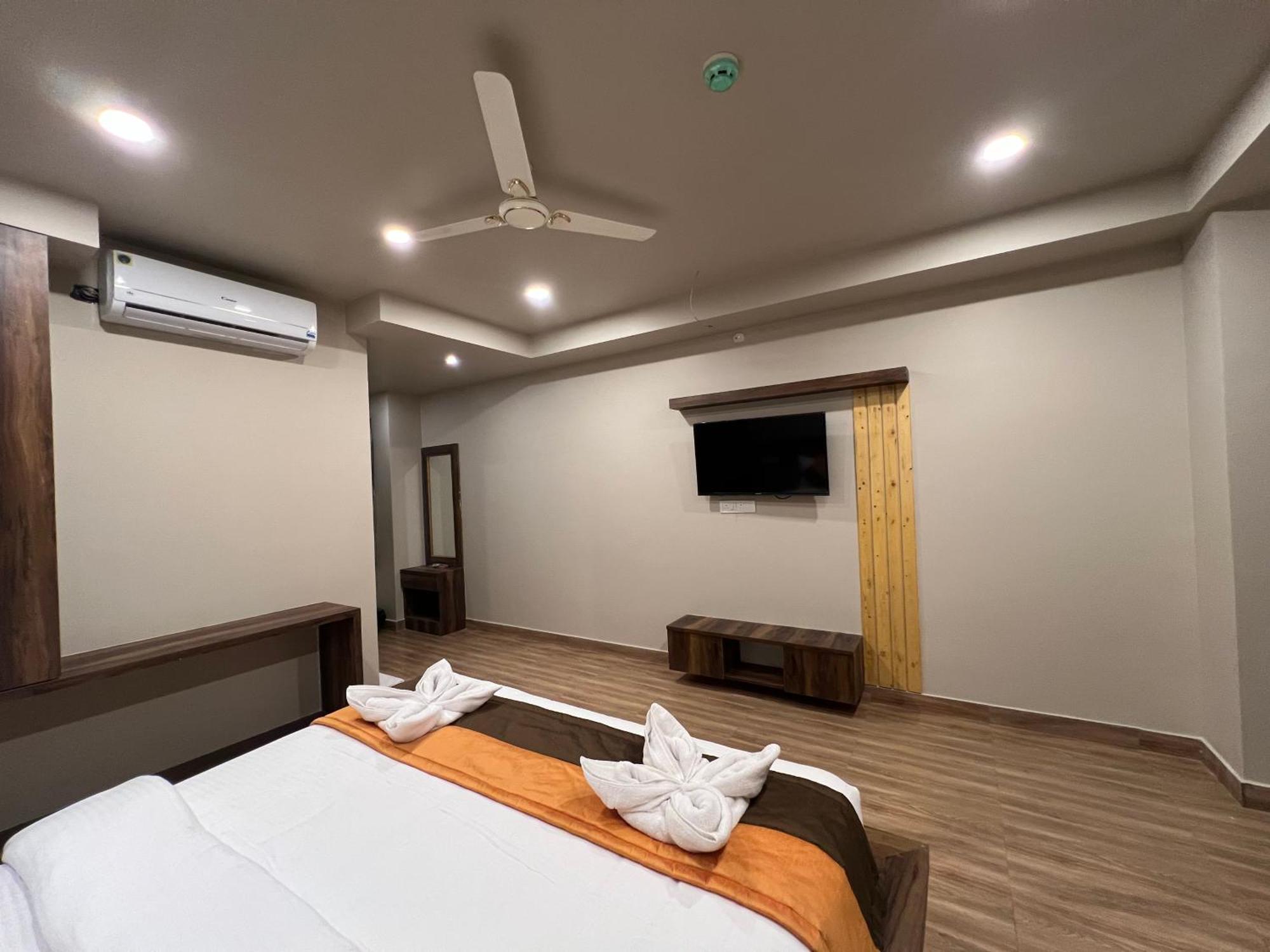 Grand Falcon Electronic City Kammasandra Exterior foto